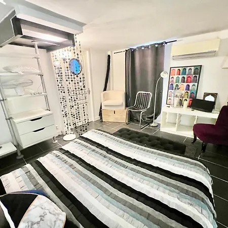 Grand Duplex - Chic & Confort - Vieux-port 2min A Pied - Climatisation - Wifi Gratuit Apartment *